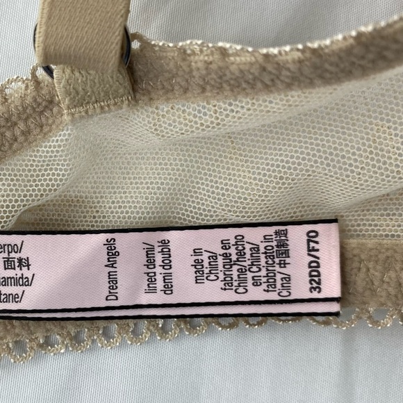 Victoria's Secret tan/nude Dream Angels lined demi bralette. 32 DD - Picture 5 of 6